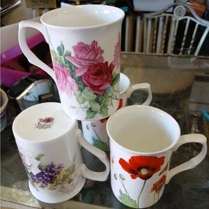 4 BEAUTIFUL Stechcol Gracie Bone China Tea Cup Flowers:  4 INCHES